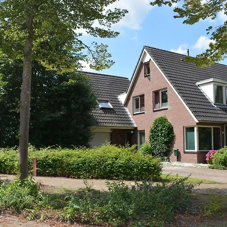 Mango House Homestay Zuidwolde  Exteriör bild