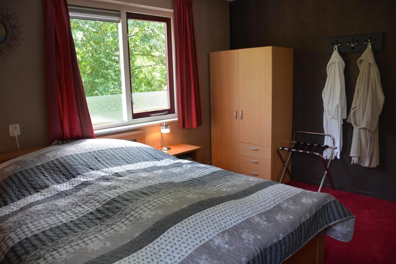 Mango House Homestay Zuidwolde  Exteriör bild