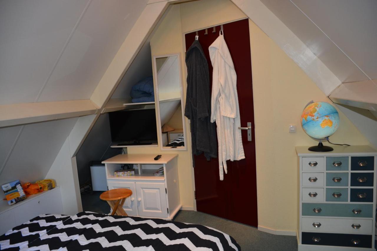 Mango House Homestay Zuidwolde  Exteriör bild